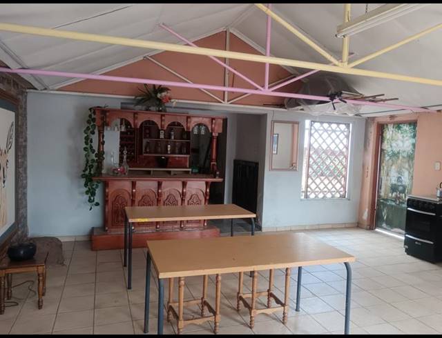 3 BEDROOM HOUSE FOR SALE IN ALBERTON NORTH